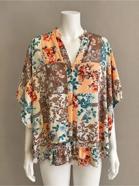 Andree by unit NWT blouse Small color blocking